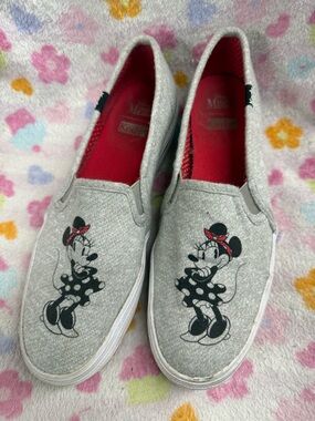 Keds Grey Slip-On Sneakers with Red Lining and Minnie Mouse Print